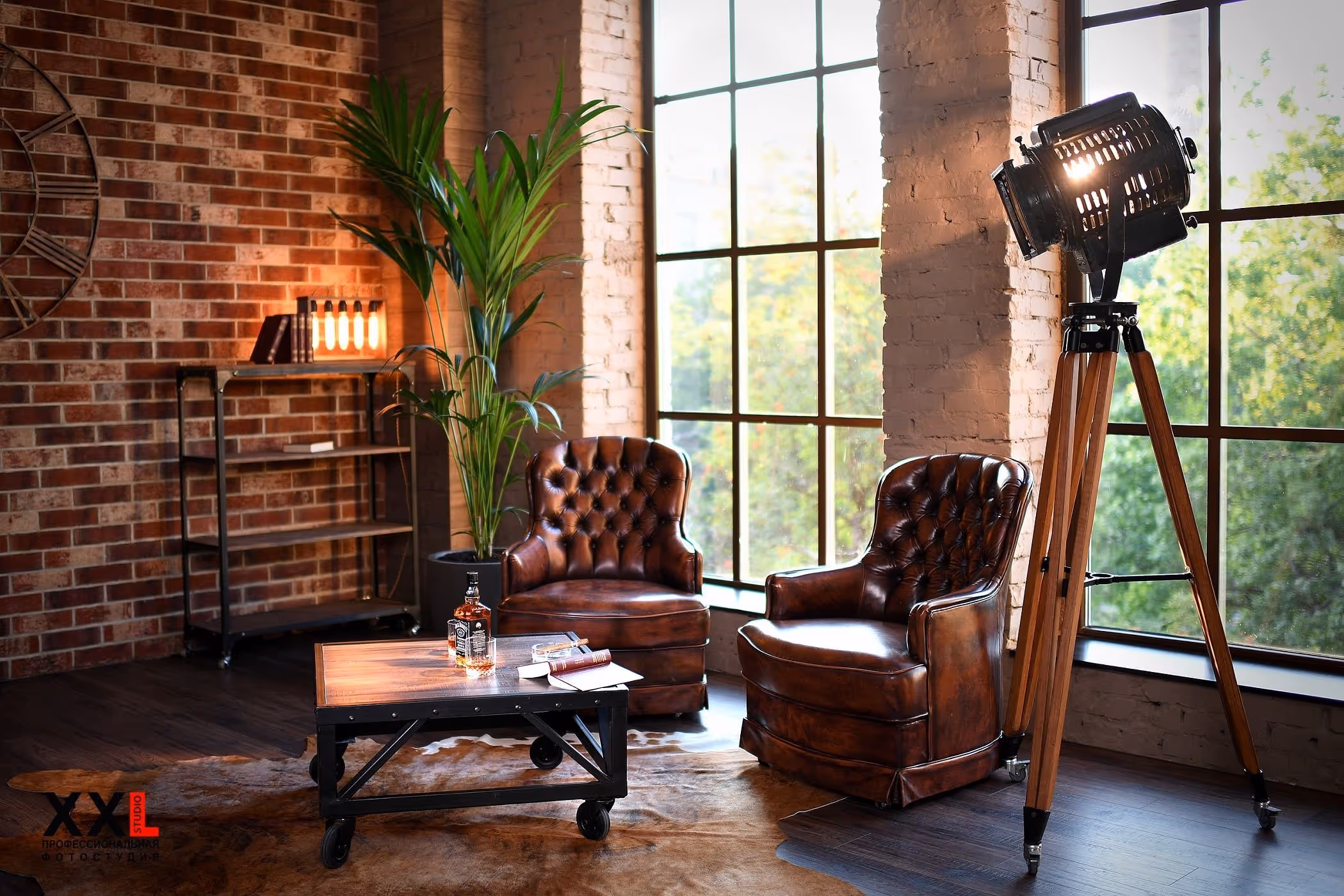 studio {$name} picture