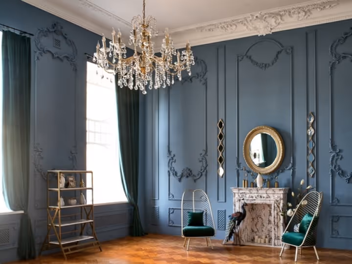 studio {$name} picture